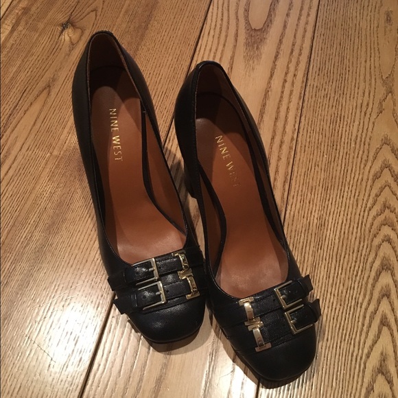 Nine West Sylviah Stacked Heels