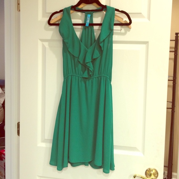 Green halter dress