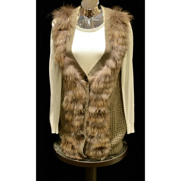 Sisters Knit Vest - Picture 2 of 4