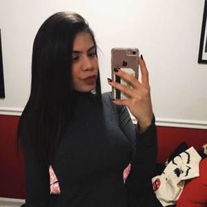 Meet your Posher, Jillian