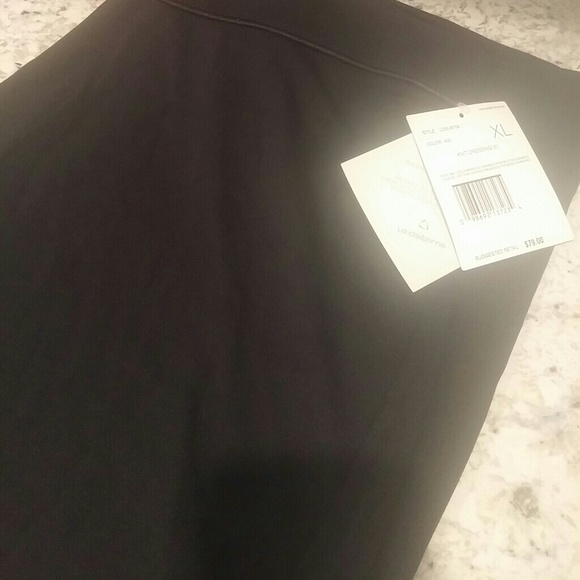 New Liz Claiborne Skirt