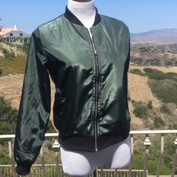 Emerald color bomber windbreaker
