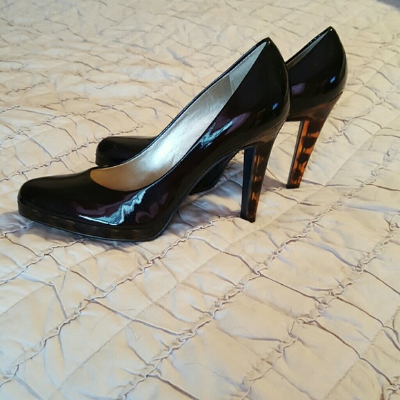 Jessica Simpson heels