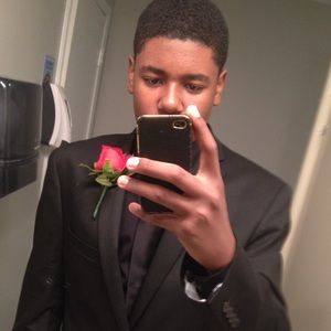 Meet your Posher, Zachary