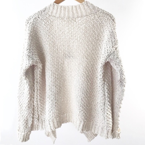 Cozy Oversized Cream Cardigan - Picture 2 of 3