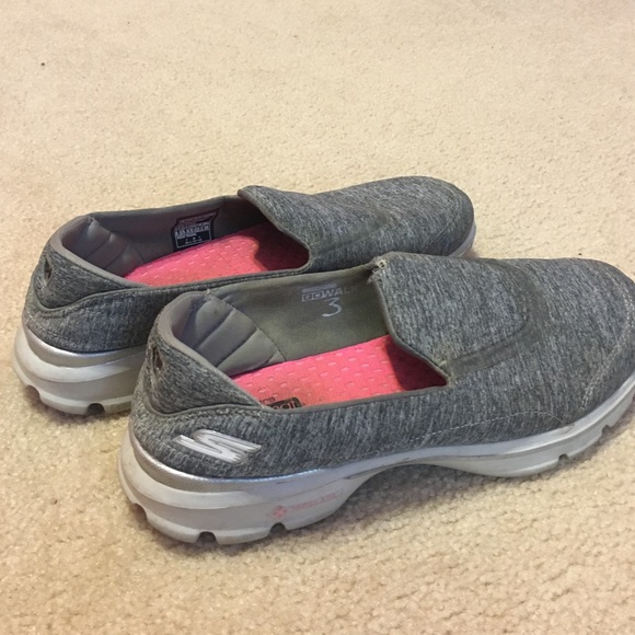 Sketchers shoes