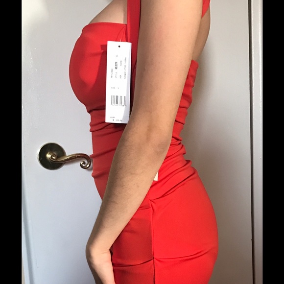 Designer dress from Nicole Miller - Picture 2 of 4