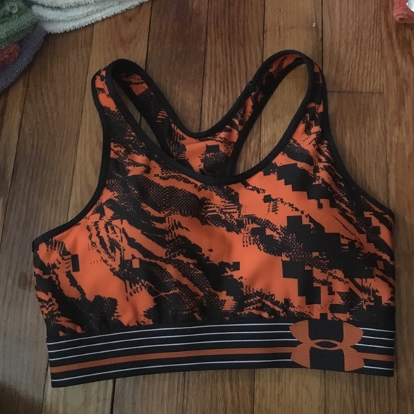 Sports bra