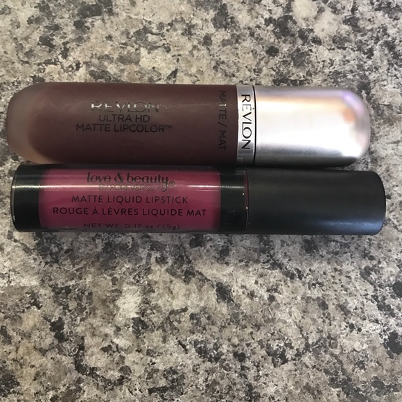 2 matte lipsticks