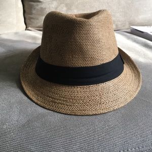 Straw Fedora SZ L/XL