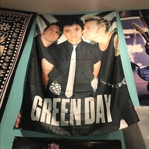 Bundle posters