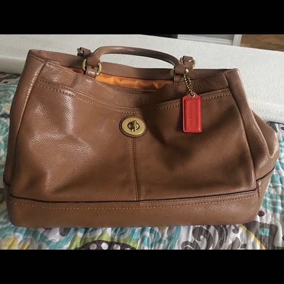 Medium Sized Coach Purse