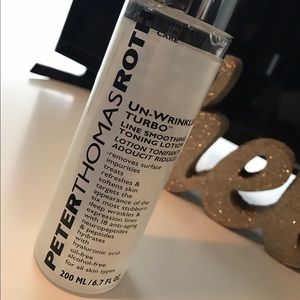 Peter Thomas Roth unwrinkle toning lotion