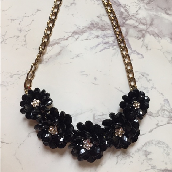 Black and rhinestone floral statement necklace!
