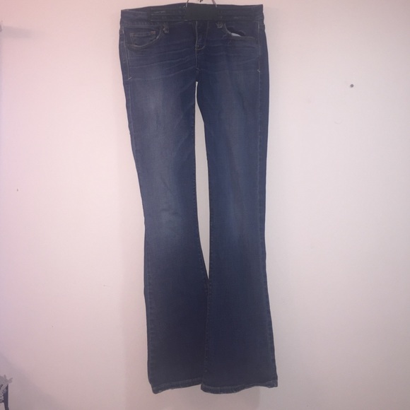 American Eagle "skinny kick" jeans