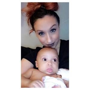 Meet your Posher, Carissa