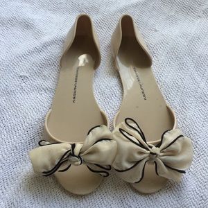 Chinese Laundry jelly flats