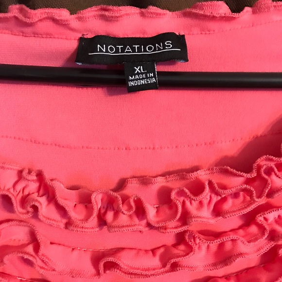 Pink dress top - Picture 2 of 2