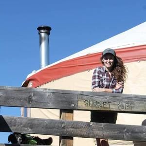 Meet your Posher, Victoria