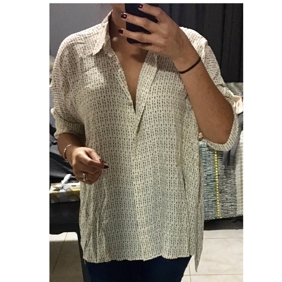 LOOSE ZARA BLOUSE - NWT