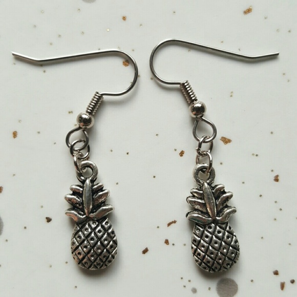 SOLD Pineapple Earrings - Picture 3 of 4