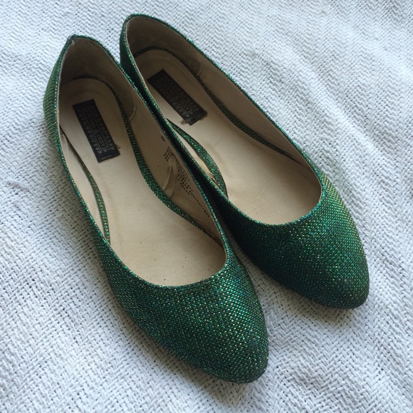 Deena and Ozzy flats