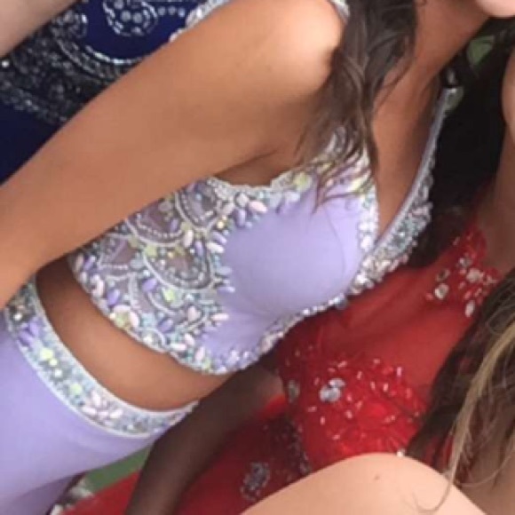 Tony Bowls two piece prom dress - Picture 4 of 4