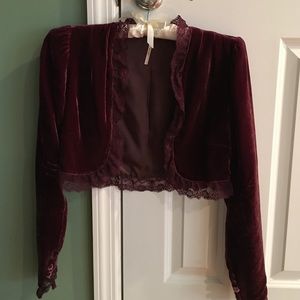 Short-cropped velvet jacket