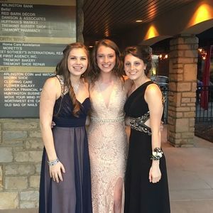 Meet your Posher, Julia