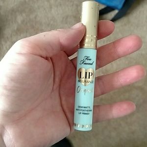 Too faced lip primer