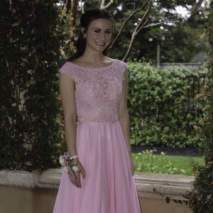 Sherri Hill prom dress
