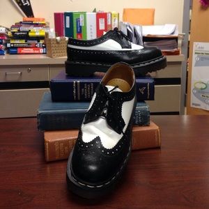 Doc Marten Saddle Shoes