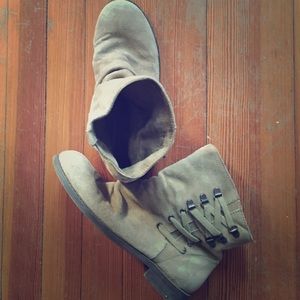 Nine West Camo Green Suede Booties