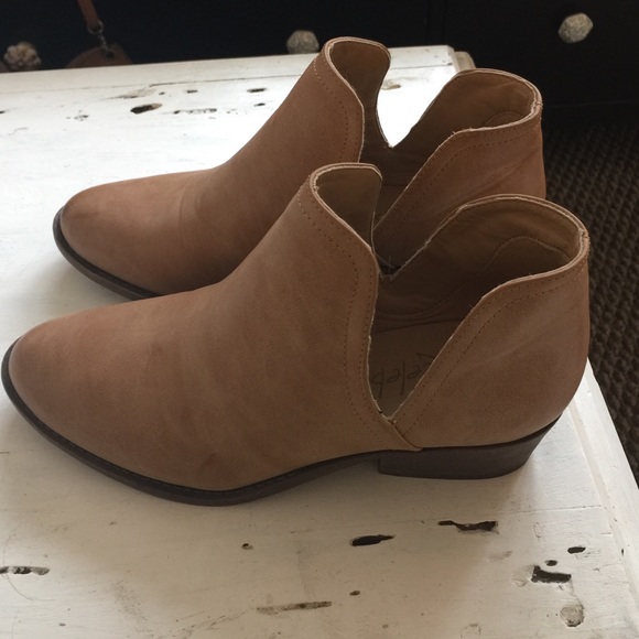 Booties - Picture 2 of 4