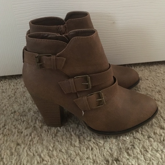 Booties - Picture 3 of 3