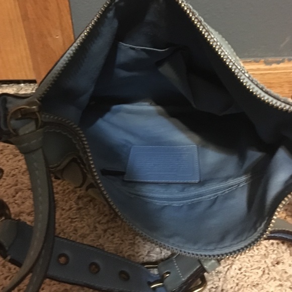 Coach Purse - Picture 3 of 4