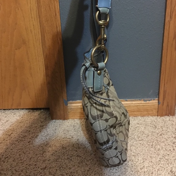 Coach Purse - Picture 4 of 4