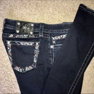 Miss Me Easy Skinny Jeans