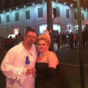 Meet your Posher, Beth