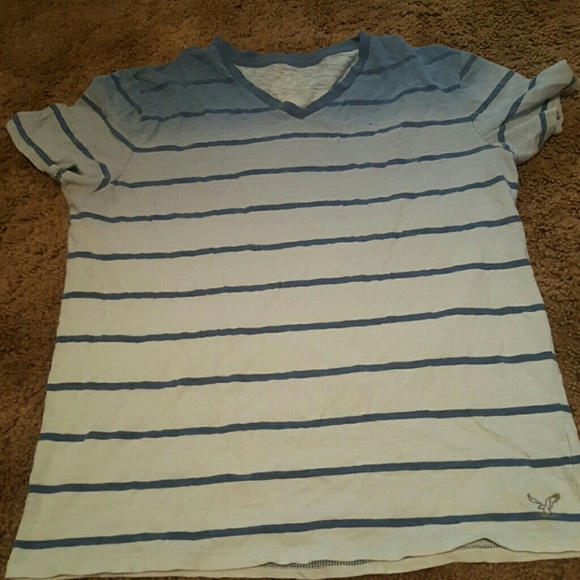 Mens American Eagle tee