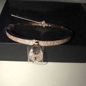 Micheal kors rose gold bracelet