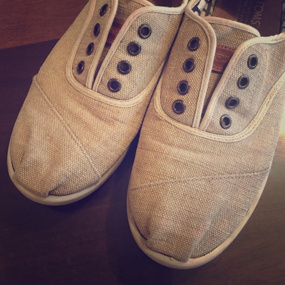 Paseo Hem TOMS
