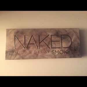 Urban Decay Smoky Eye Shadow Palette Brand New