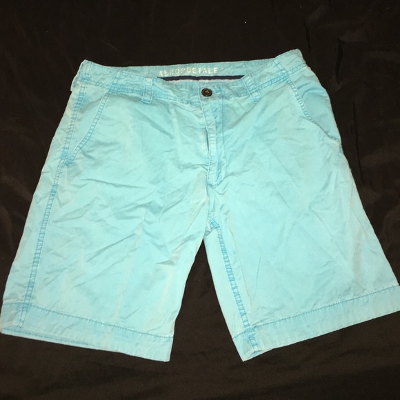 Men's shorts size 32 waist