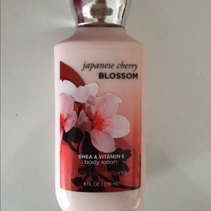 Barh & Body Works Other - Bath & Body Works Cream Barh & Body Works Other - Bath & Body Works Cream
