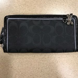 Authentic Coach Wallet