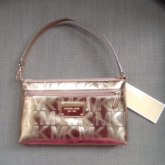 Michael Kors Jet Set Wristlet. New with tags!