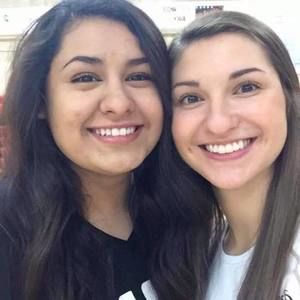 Meet your Posher, Estefany