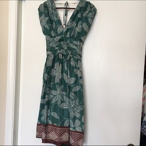 Beautiful BCBG dress. 100% silk.