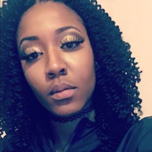 Meet your Posher, Jasmin